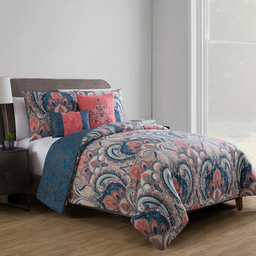 All-Season Casa Real 5-Piece Coral Damask Reversible Comforter Set, King, Adult, Unisex - All-Season Down Alternative Comforter Insert Detail
