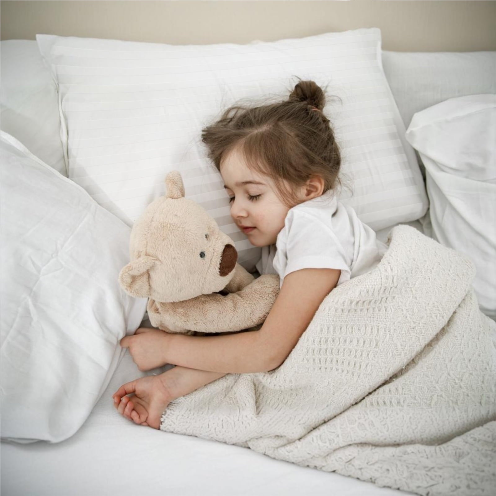 Orthopedic Support 100% Cotton Kids Size Bed Pillows Set of 2 - Premium Down Alternative Cooling Pillows for Side, Back, and Stomach Sle... - Hotel Quality Plush Sleeping Pillows Detail