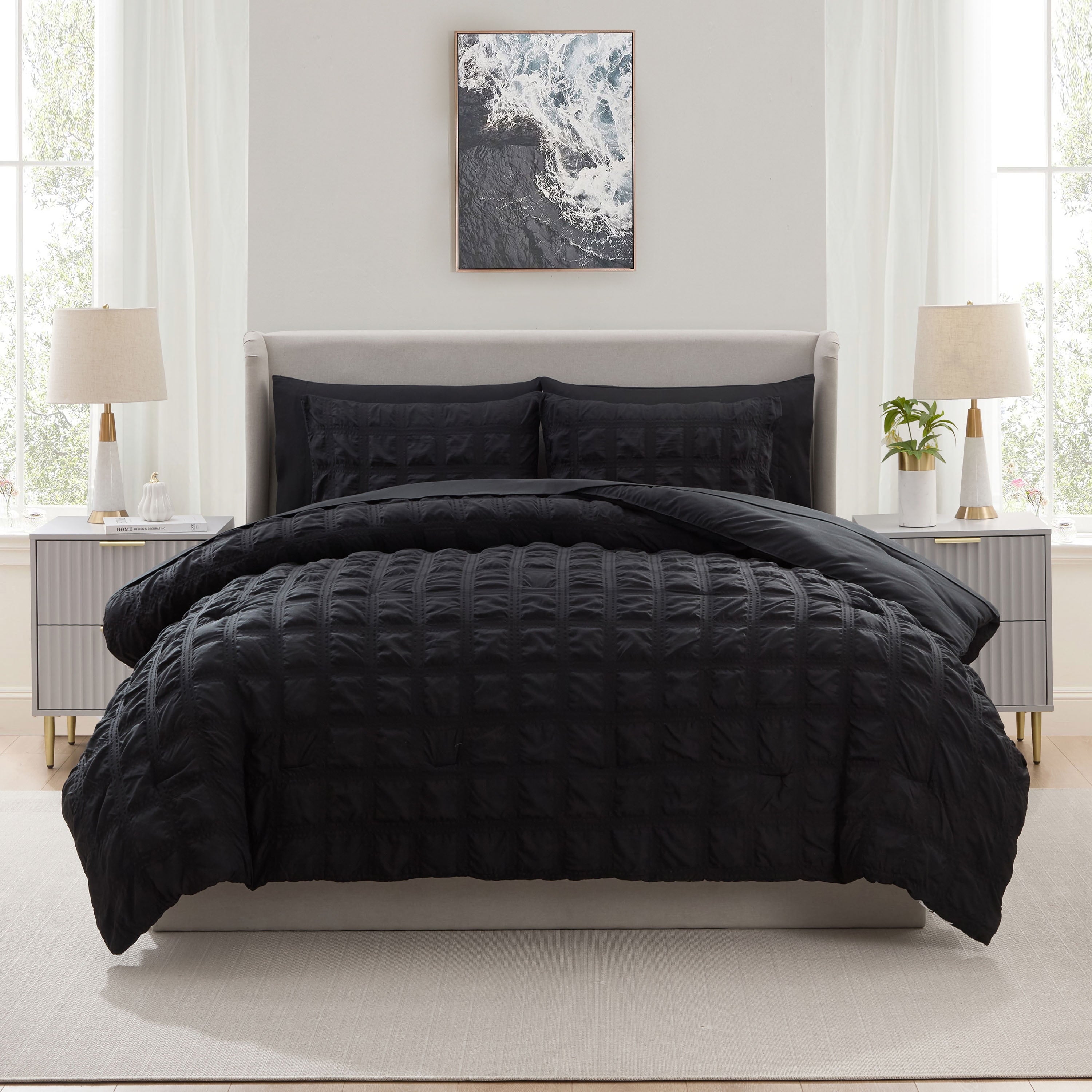 All-Season Queen Comforter Set, Seersucker Queen Size Comforter Set, 7-Pc All Season Bedding Comforter Set, Black - All-Season Down Alternative Comforter Insert Detail