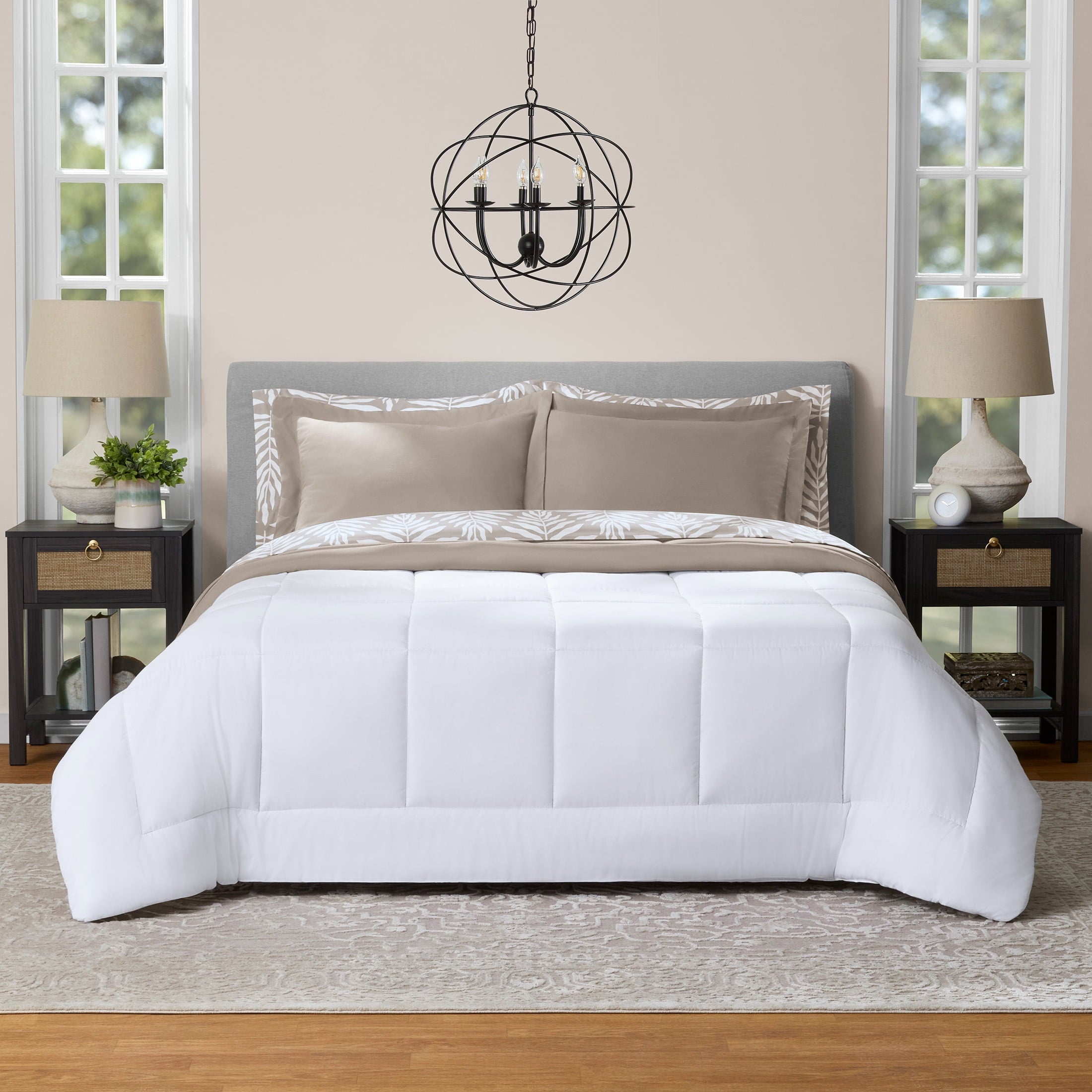 Heavyweight Warmth All in One Reversible Comforter and Sheet Set- 7 Piece, Queen, Beige Palm - Hypoallergenic Ultra-Fluffy Quilt for Winter Detail