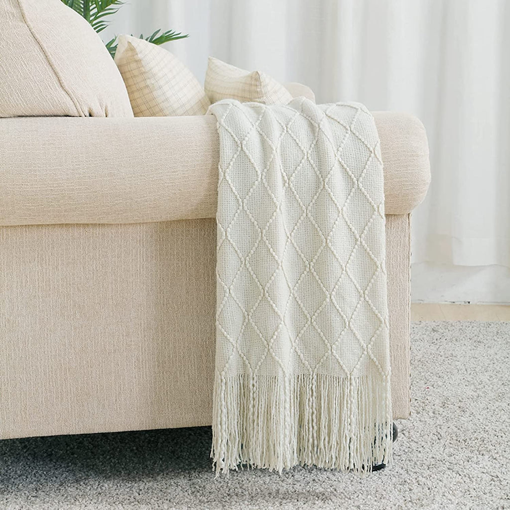 Lightweight Warm Rhombus Beige Throw Blanket, Soft and Lightweight, 50"x 60" - Luxury Knitted Decorative Throw Blanket with Fringes Detail