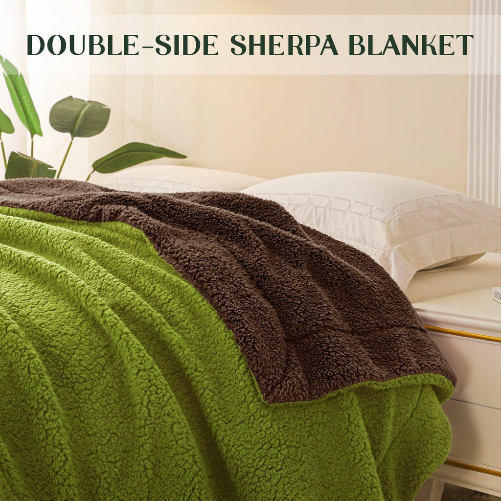 Cozy Fleece Reversible Sherpa Fleece Throw Blanket for Couch, Soft Plush Blanket for Bed Sofa, Warm Fluffy Blankets for All Seaso... - Lightweight Plush Warm Blanket for All Seasons Detail