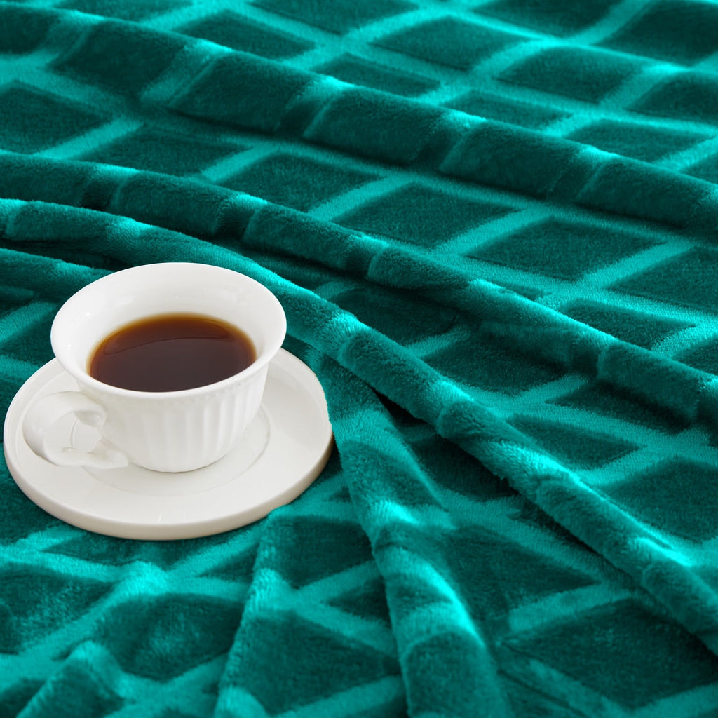 Lightweight Warm Large Soft Throw Blanket for Couch, 50x70 Inches Diamond Geometry Pattern Velvet Fleece Blanket, Cozy, Warm and Light... - Lightweight Plush Warm Blanket for All Seasons Detail