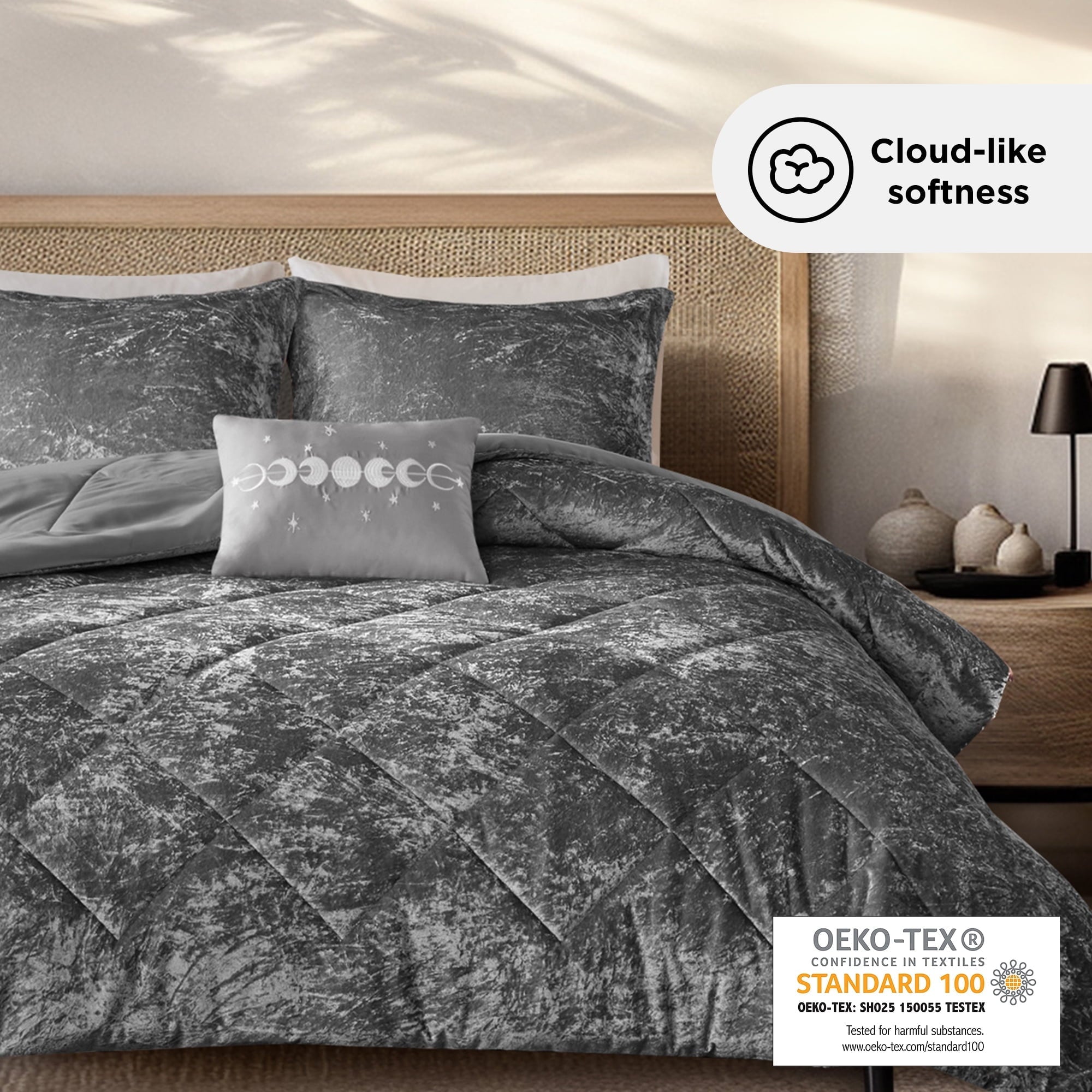 Luxurious Quilted King/Cal King Size Comforter Sets, Velvet Bedding Comforter Set for All Seasons, Grey Bedding Set with Decor Pillow, ... - Hypoallergenic Ultra-Fluffy Quilt for Winter Detail