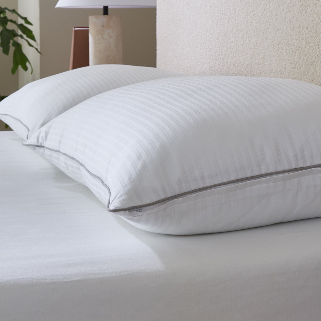 Decorative Plump Down Alternative Bed Pillow, Standard/Queen - Decorative Throw Pillow Cushion for Sofa & Bed Detail