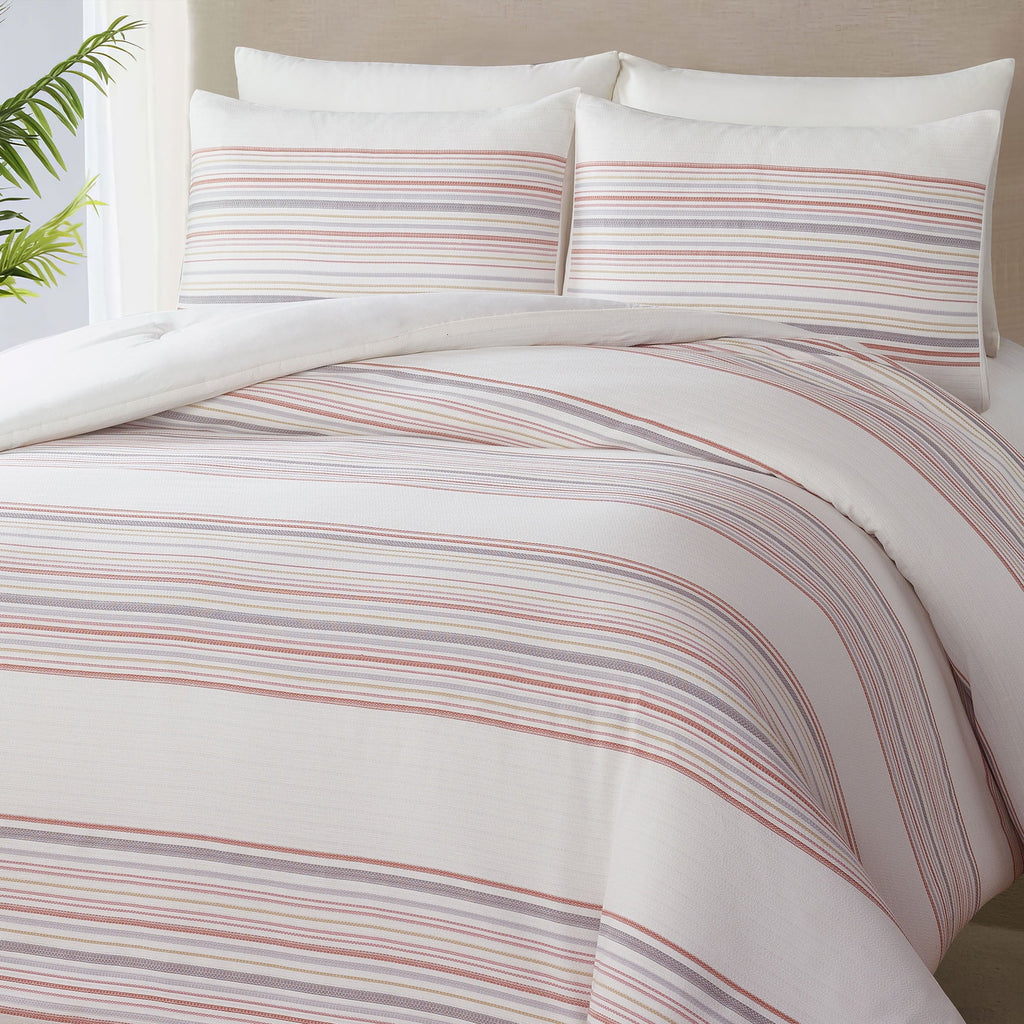 Luxurious Quilted 3-Piece Red Yarn Dye Stripe Comforter Set, Full/Queen - Cloud-Like Soft Lightweight Bed Comforter Detail