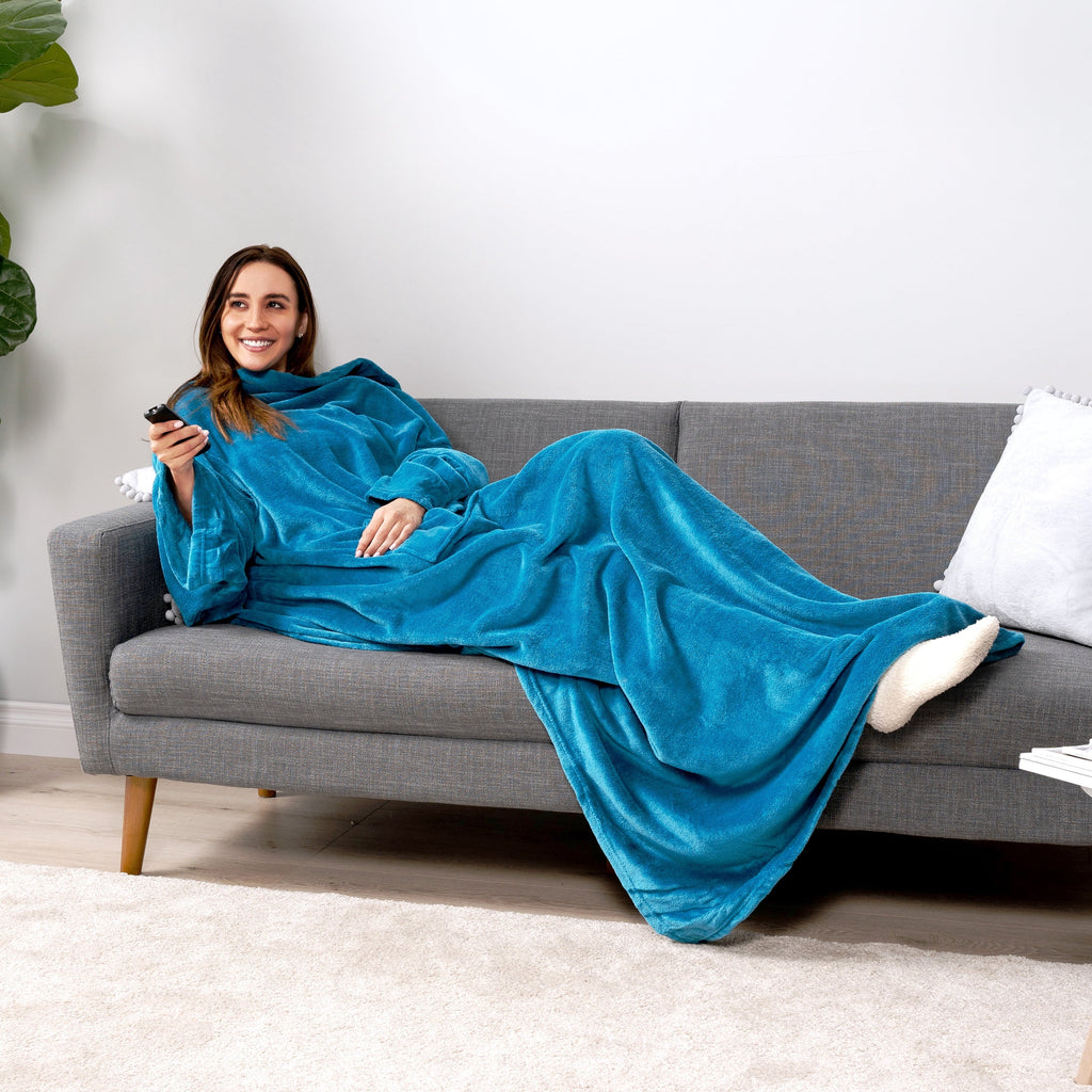 Reversible Sherpa Wearable Blanket with Sleeves for Adult Women Men, Cozy Fleece Warm Wrap Throw Blanket with Arms, Pocket, Gifts for C... - Cozy Fleece Throw Blanket for Couch & Bed Detail