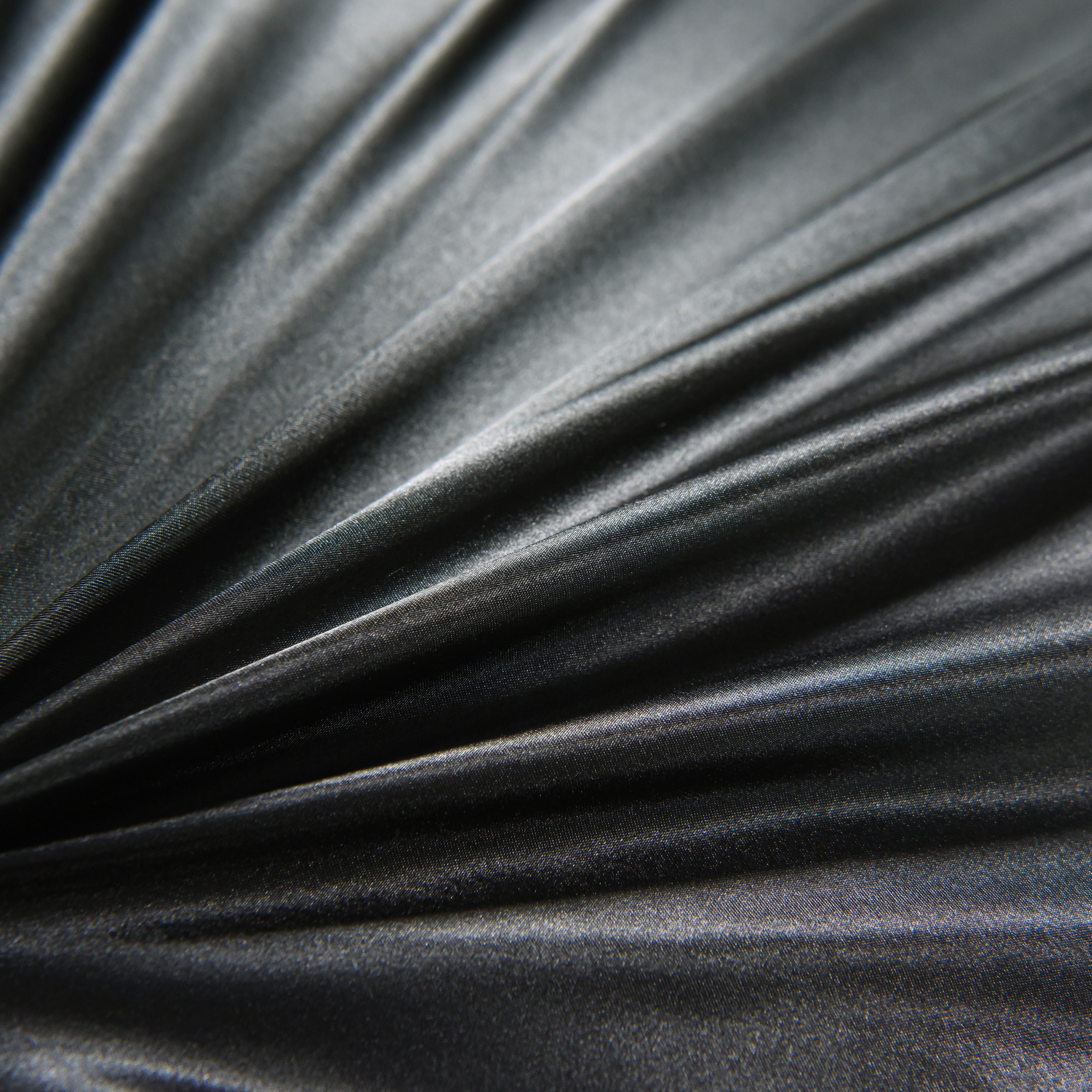 Cooling Sateen Satin Sheets Full Black Luxury Silky Bed Sheets 1800 Microfiber Sheet Set 4 Pcs - Premium Ultra-Soft Pillowcase Pair for Sleeping Detail