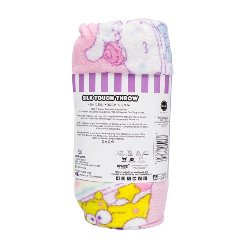 Super Soft Flannel Hello Kitty Soft and Friends Silky Fleece Throw 40"x50" Kids Blanket "Cool Treat" - Super Soft Reversible Sherpa Flannel Blanket Detail