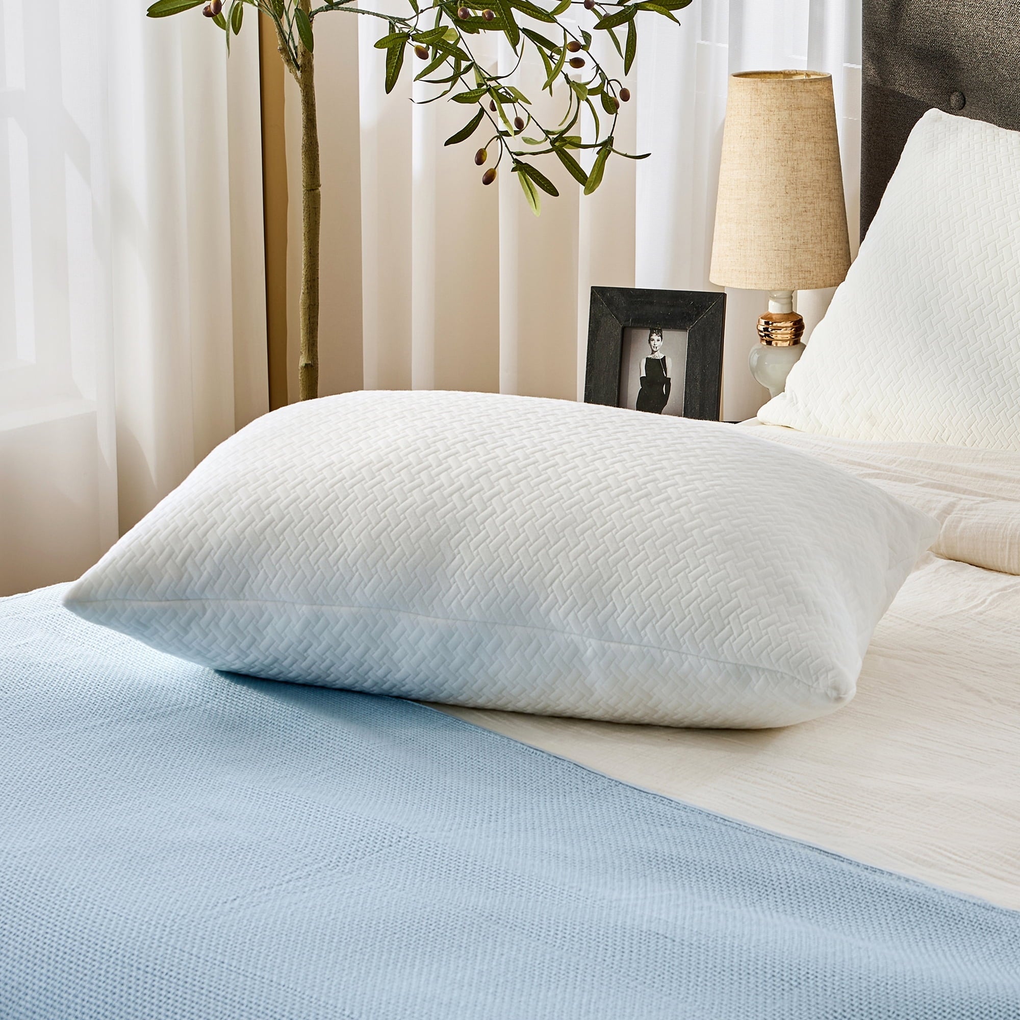 Fluffy Shredded 2 Pack Bed Pillow, Shredded Gel Memory Foam Pillow, Standard Queen, Medium, Made in USA - Orthopedic Shredded Foam Bed Pillow Set Detail
