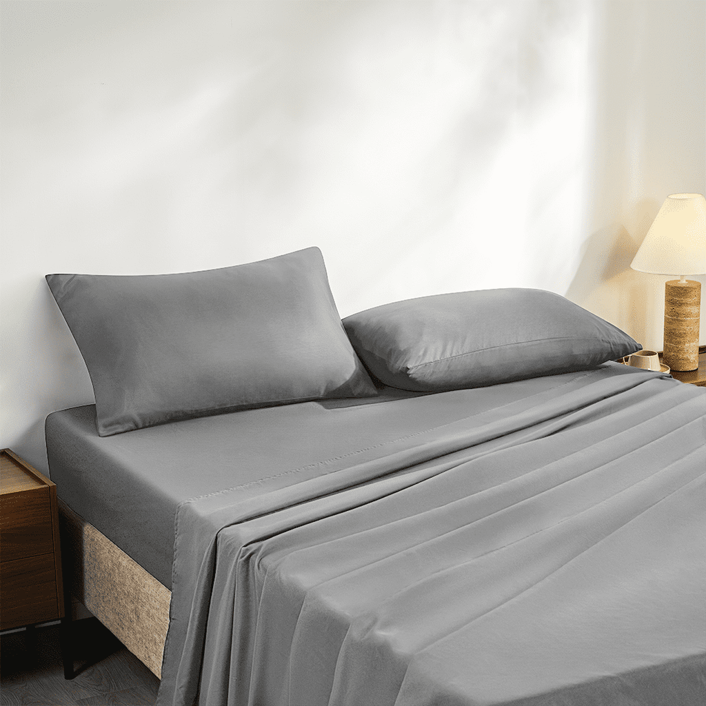Cooling Sateen Full Size Bed Sheets, 4 Piece Sheets 14” Deep Pocket Sheet & Pillowcase Sets Soft Microfiber Luxury Bedding Fitted Sh... - Cooling Hotel Quality Bedding Sheets and Pillowcases Detail