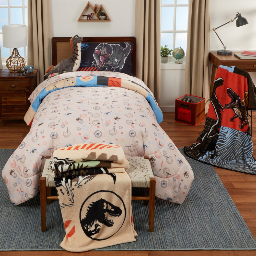 Fluffy Down Alternative Kids 2 Piece Blue Orange Reversible Dinosaur Comforter and Pillowcase set, Twin/full - Cloud-Like Soft Lightweight Bed Comforter Detail