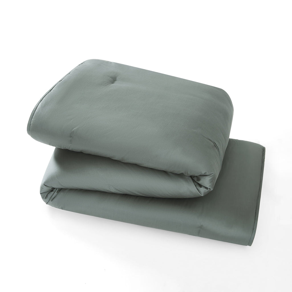 Hypoallergenic Cloud 3-Piece 400 Thread Count Flag Stone Green Cotton Lyocell Blend Comforter Set, Adult King - All-Season Down Alternative Comforter Insert Detail