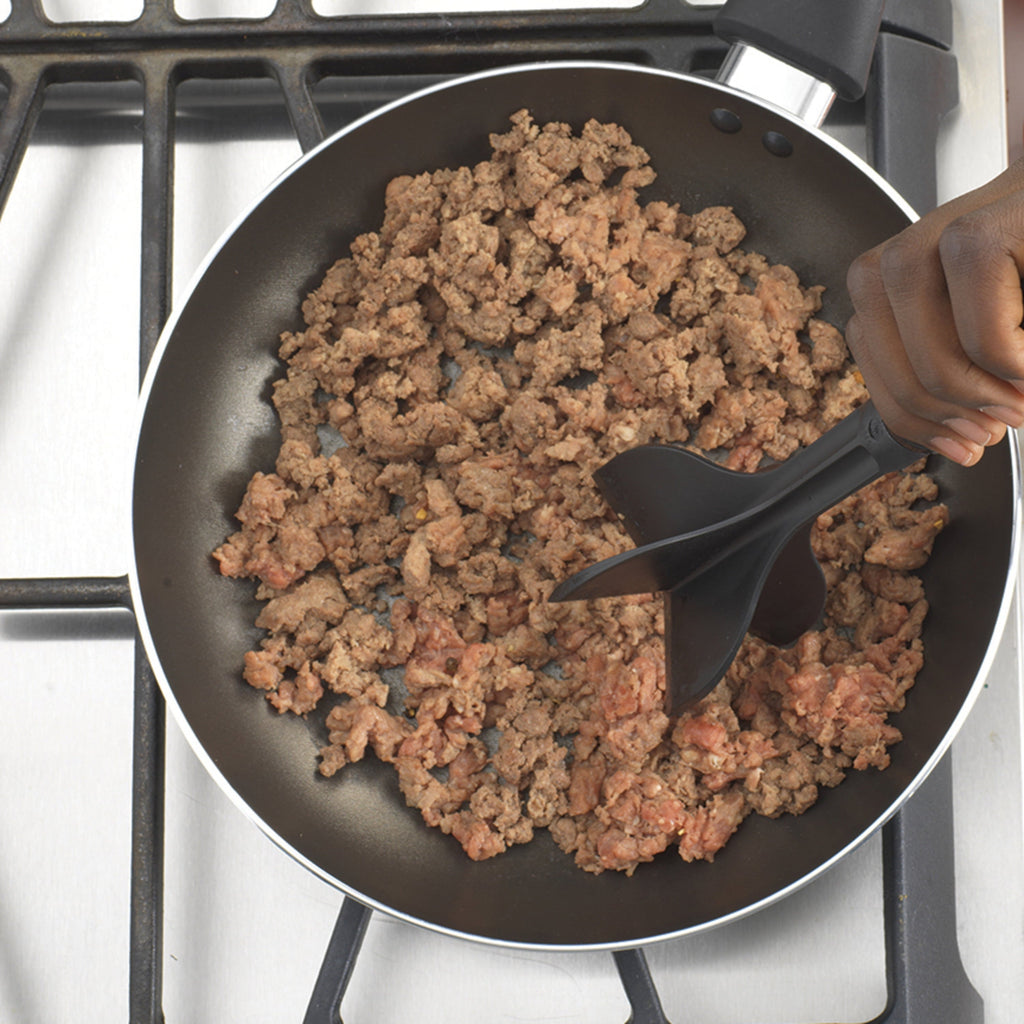 Ergonomic Manual Meat Chopper - Innovative Kitchen Helper for Modern Cooking Detail
