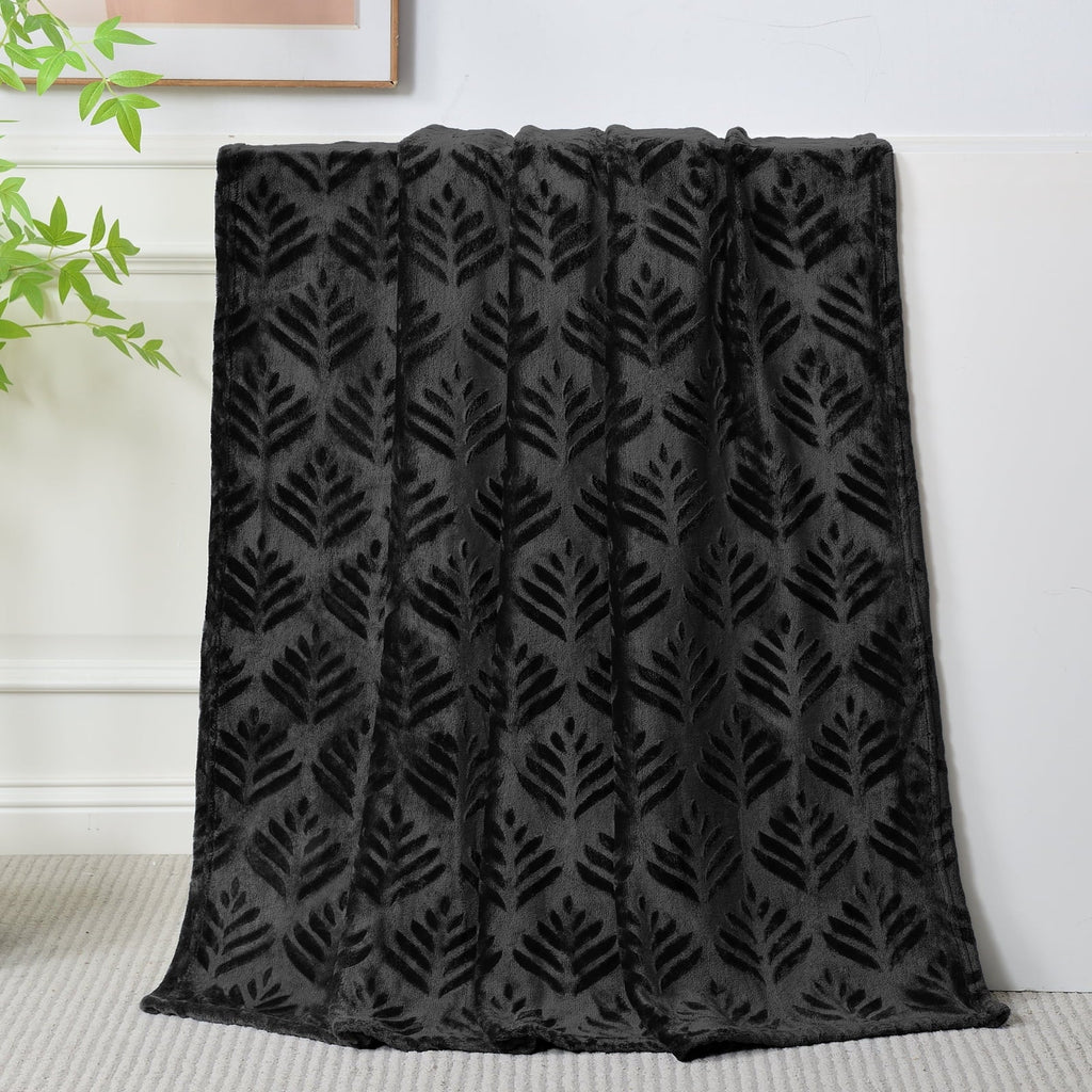 Cozy Fleece Fleece Throw Blanket for Couch, Leaves Pattern Super Soft and Cozy Blankets, Plush Fuzzy Lightweight, Black, 50"x60" - Lightweight Plush Warm Blanket for All Seasons Detail