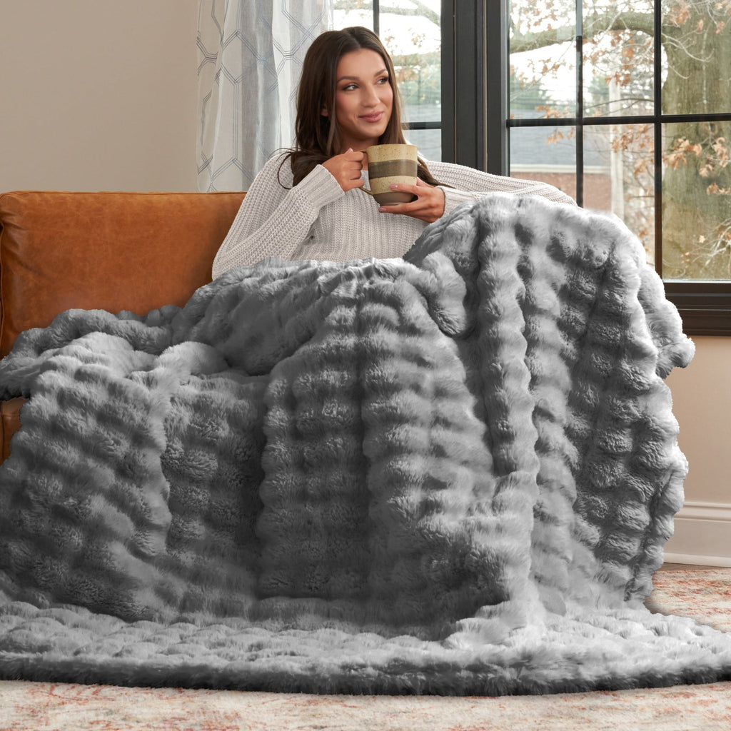 Reversible Sherpa Serenade Gray Textured Faux Fur Throw Blanket, 50 x 70 - Cozy Fleece Throw Blanket for Couch & Bed Detail