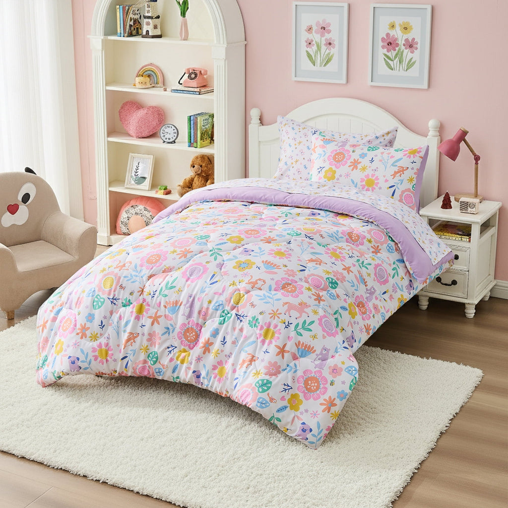 Luxurious Quilted Floral Comforter Set, Soft Microfiber Flower Bedding Set, 5 Pieces with Comforter, Sheets and Pillowcases, Twin - Cloud-Like Soft Lightweight Bed Comforter Detail