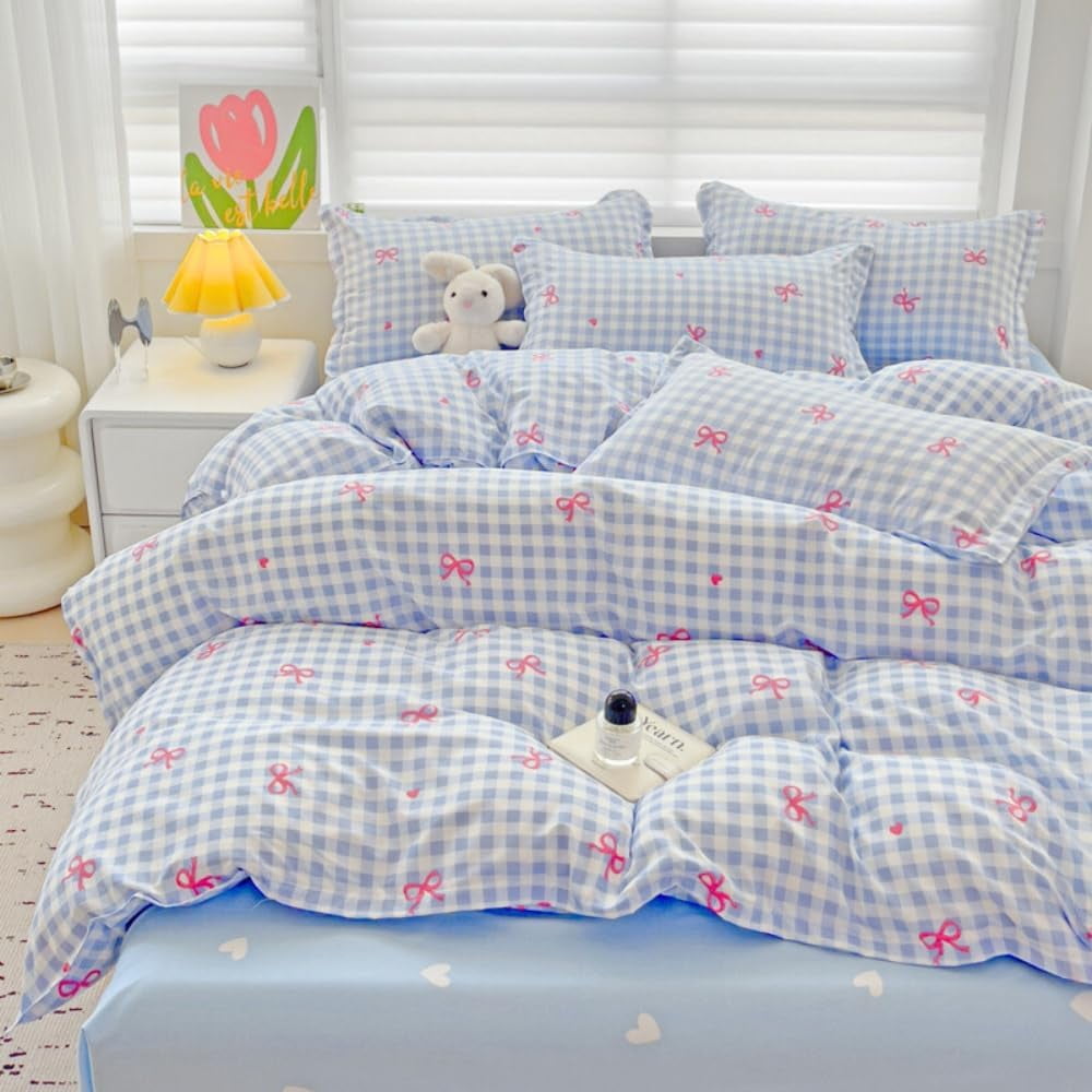 Hypoallergenic Cloud 3-Piece Blue Plaid Pink Bows Comforter Full Set , Cute Soft Bedding Set for Kids Adults - Luxurious Quilted Duvet Cover Set Detail