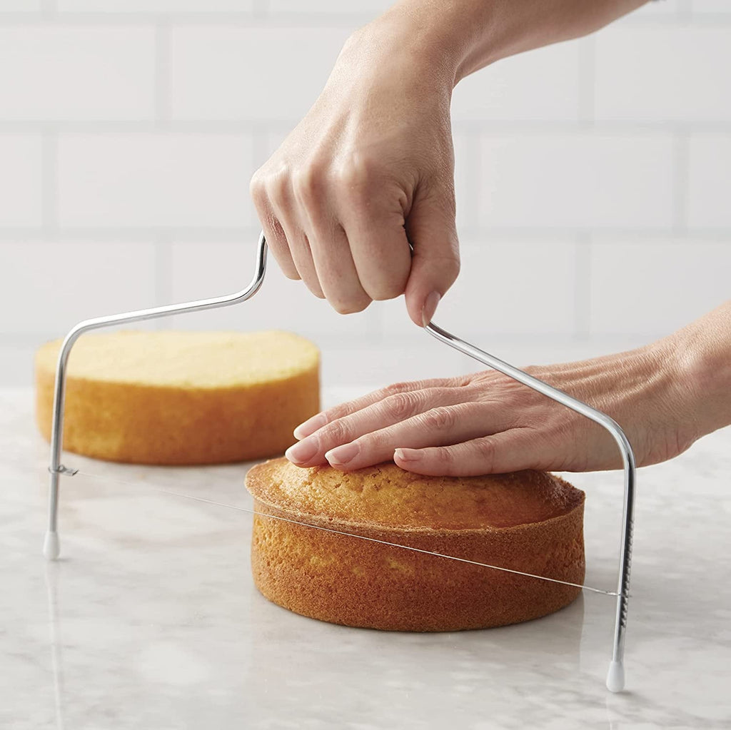 Time-Saving for 10-inch Cakes with Adjustable Height - Innovative Kitchen Helper for Modern Cooking Detail