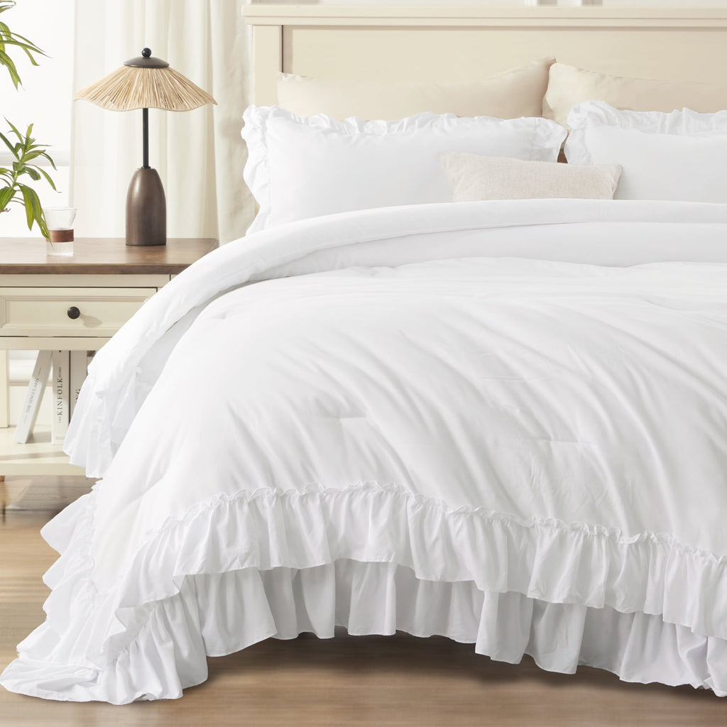Luxurious Quilted Queen Comforter Set White - 3 Pieces Soft Fluffy Ruffle Bedding Comforter Sets for Queen Bed, All Season Farmhouse Li... - Luxurious Quilted Duvet Cover Set Detail
