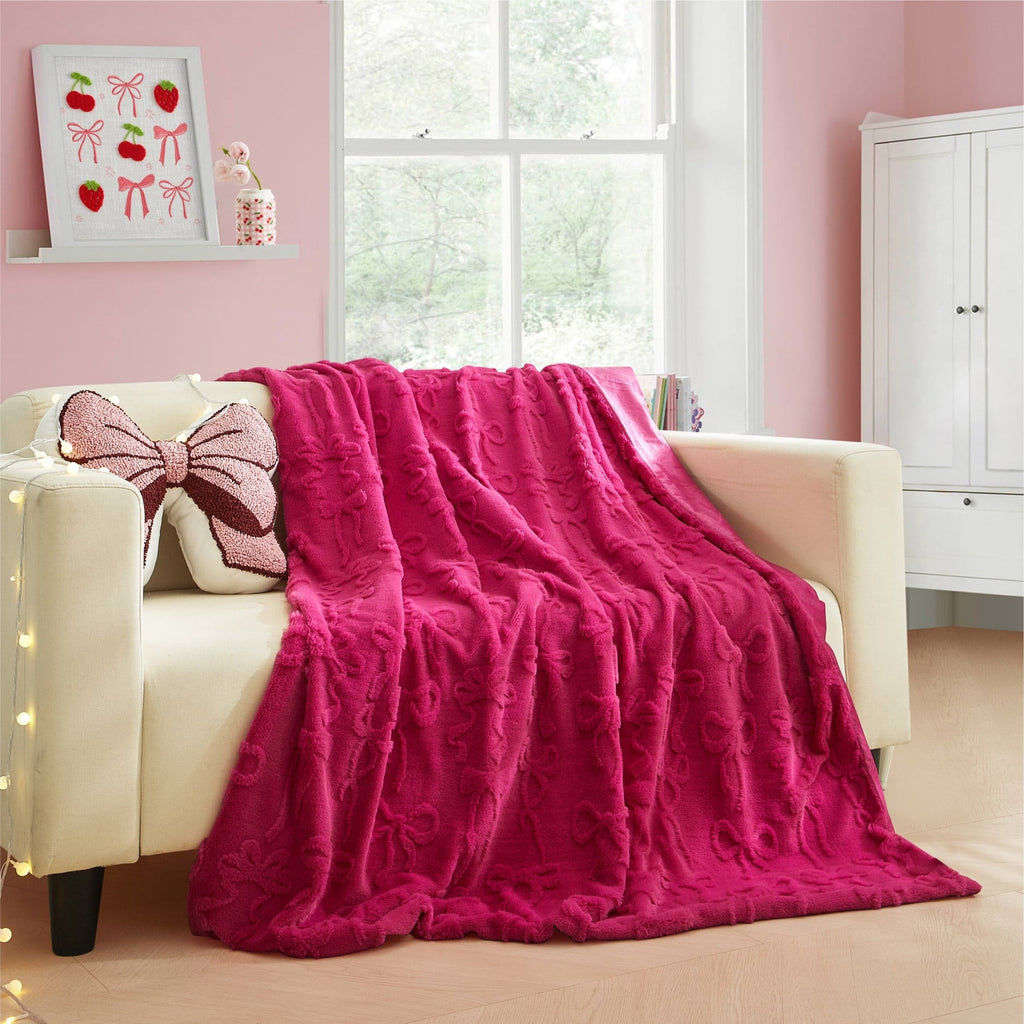 Reversible Sherpa Gen Z 50" x 60"Carved Bow Faux Fur Throw - Super Soft Reversible Sherpa Flannel Blanket Detail