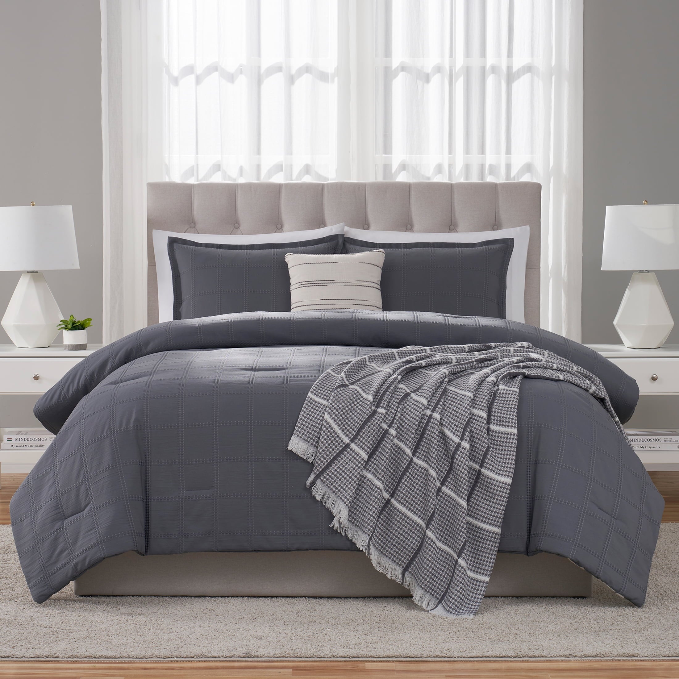 Fluffy Down Alternative Full/Queen Comforter Set, All-Season, 5-Piece, Grey Waffle Check - All-Season Down Alternative Comforter Insert Detail