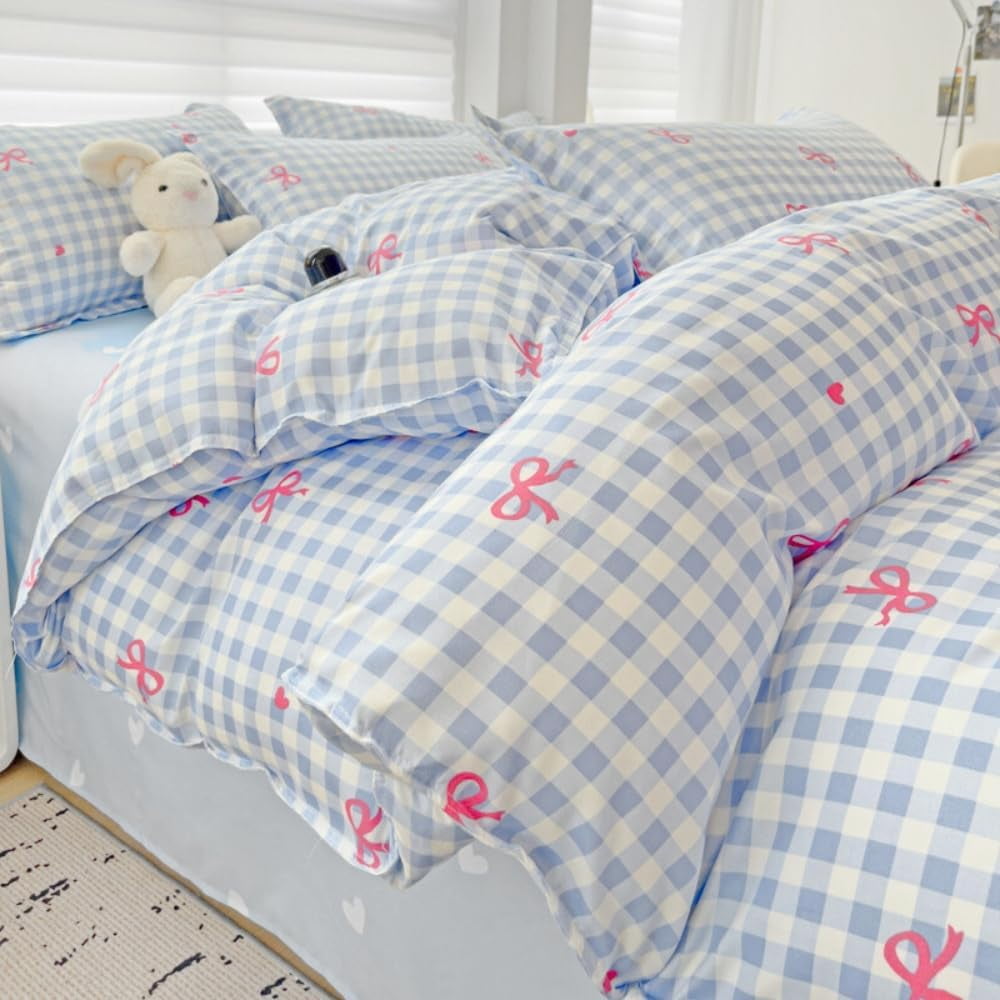 Hypoallergenic Cloud 3-Piece Blue Plaid Pink Bows Comforter Full Set , Cute Soft Bedding Set for Kids Adults - Luxurious Quilted Duvet Cover Set Detail