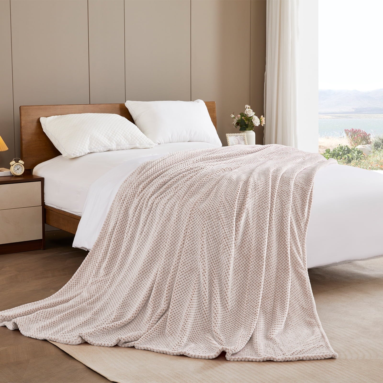 Super Soft Flannel Waffle Textured Mixed Camel Fleece Blanket, Super Soft and Warm 50"x70" Throw Blanket for Couch, Cozy, Fuzzy and Ligh... - Super Soft Reversible Sherpa Flannel Blanket Detail