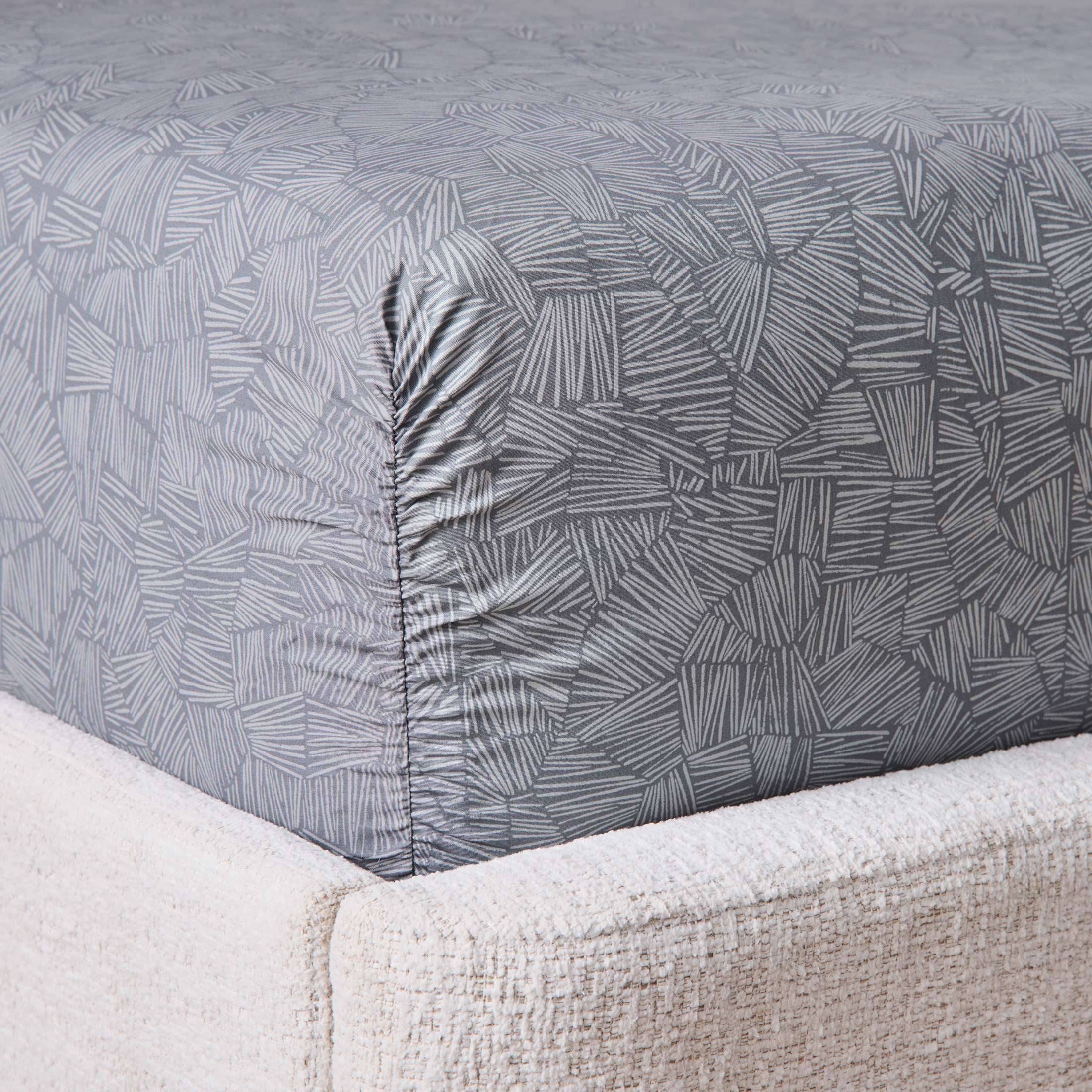 Wrinkle-Resistant 300 Thread Count 4-Piece Cotton Percale Ziggy Geo Print Grey Flannel Bed Sheet Set, Queen - Premium Ultra-Soft Pillowcase Pair for Sleeping Detail