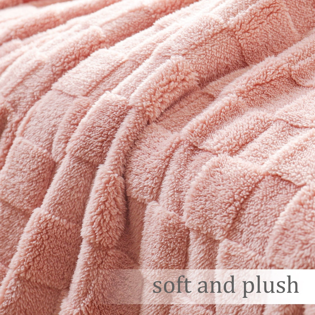 Super Soft Flannel Fleece Throw Blanket for Couch, Super Soft Warm Lightweight Checkered Pattern Blanket for All Seasons, Pink, 50"x60" - Lightweight Plush Warm Blanket for All Seasons Detail