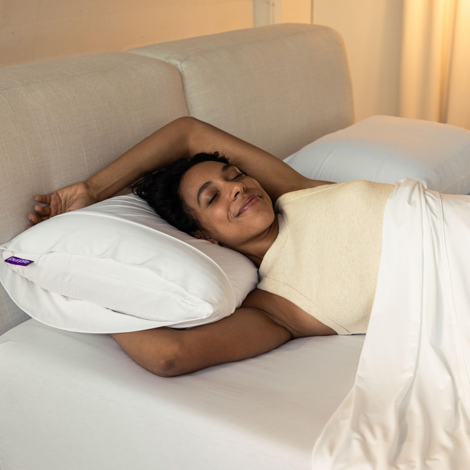 Decorative Plump Harmony Pillow Standard, Tall - 360º Grid Hex Technology, Hypoallergenic - Hotel Quality Plush Sleeping Pillows Detail