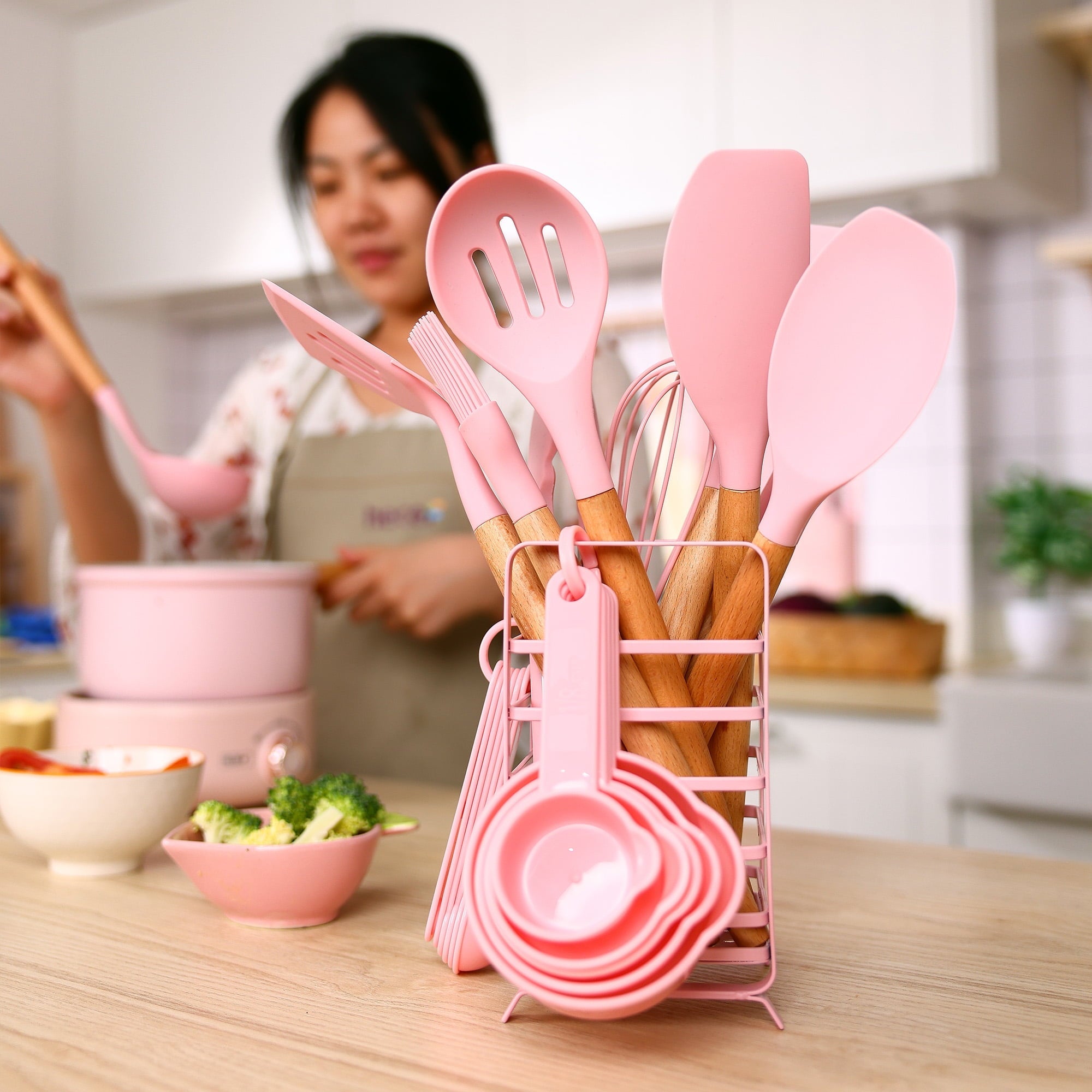 Seamless One-Piece 32 PCS Silicone Cooking Utensils Set, 446°F Heat Resistant for Nonstick Cookware - Durable Turner & Ladle Utensil Set for Home Chefs Detail