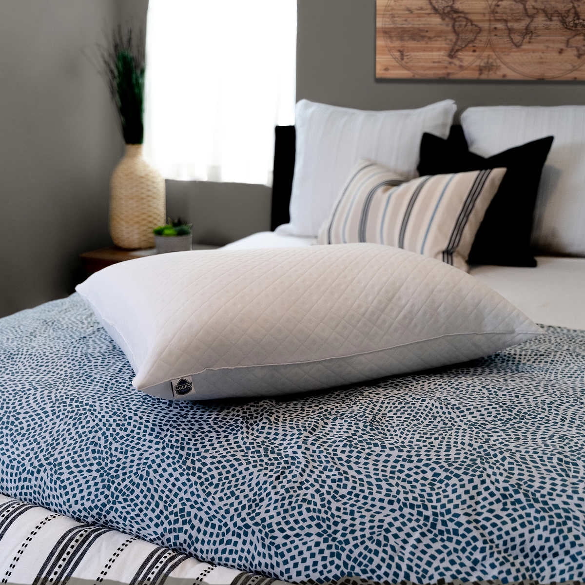 Fluffy Shredded Pure Luxury Queen Eternaloft Bed Pillows - Hypoallergenic, Machine Washable (2 Count) - Hotel Quality Plush Sleeping Pillows Detail