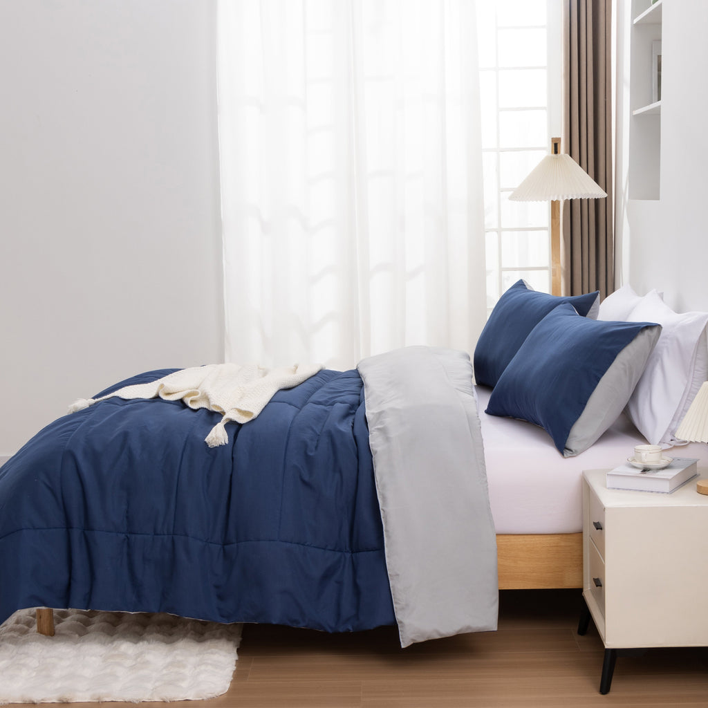 Fluffy Down Alternative Queen Comforter Set All Season Reversible Bed Set with 2 Pillow Cases 3 Pieces Bedding Sets Down Alternative Blue/Gra... - Hypoallergenic Ultra-Fluffy Quilt for Winter Detail