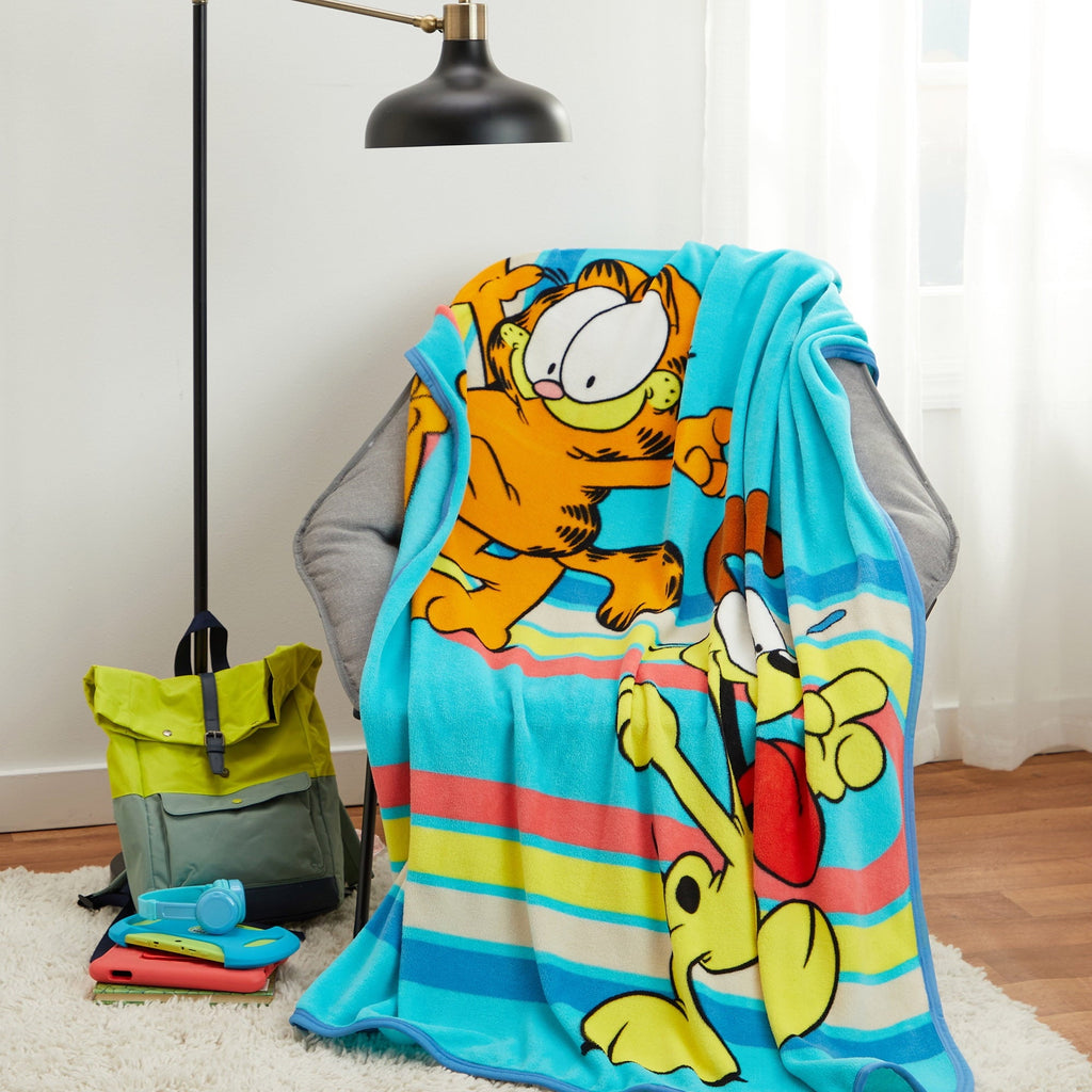 Cozy Fleece Kids Blue Print Fleece Throw Blanket, 46 x 60 - Super Soft Reversible Sherpa Flannel Blanket Detail