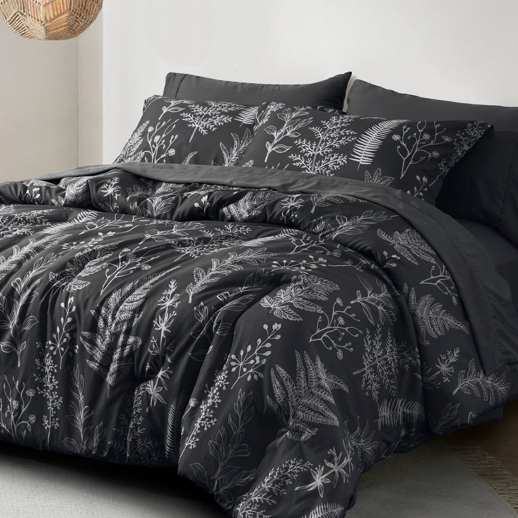 Fluffy Down Alternative 3 Pieces Printed Comforter Set Queen Size, Lightweight Botanical Floral Bed in a Bag, Ultra Soft Bedding Set with 1 R... - Luxurious Quilted Duvet Cover Set Detail