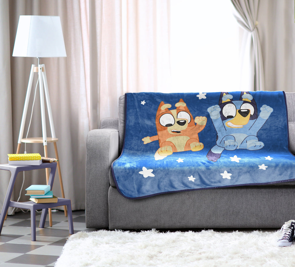 Lightweight Warm In The Dream Kids Throw Blanket, 46 x 60, Microfiber, Blue, BBC Studios Ages 1+ - Lightweight Plush Warm Blanket for All Seasons Detail