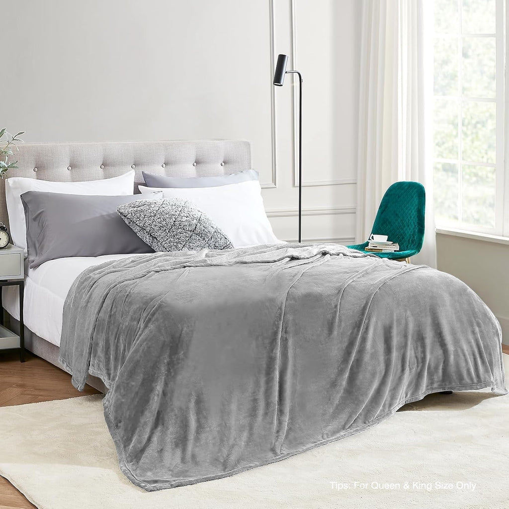 Cozy Fleece Twin Size Blanket for Bed, 60x80inch Super Cozy Soft Bed Blanket for Sleep Snap, Lightweight Reversible Blankets and ... - Super Soft Reversible Sherpa Flannel Blanket Detail