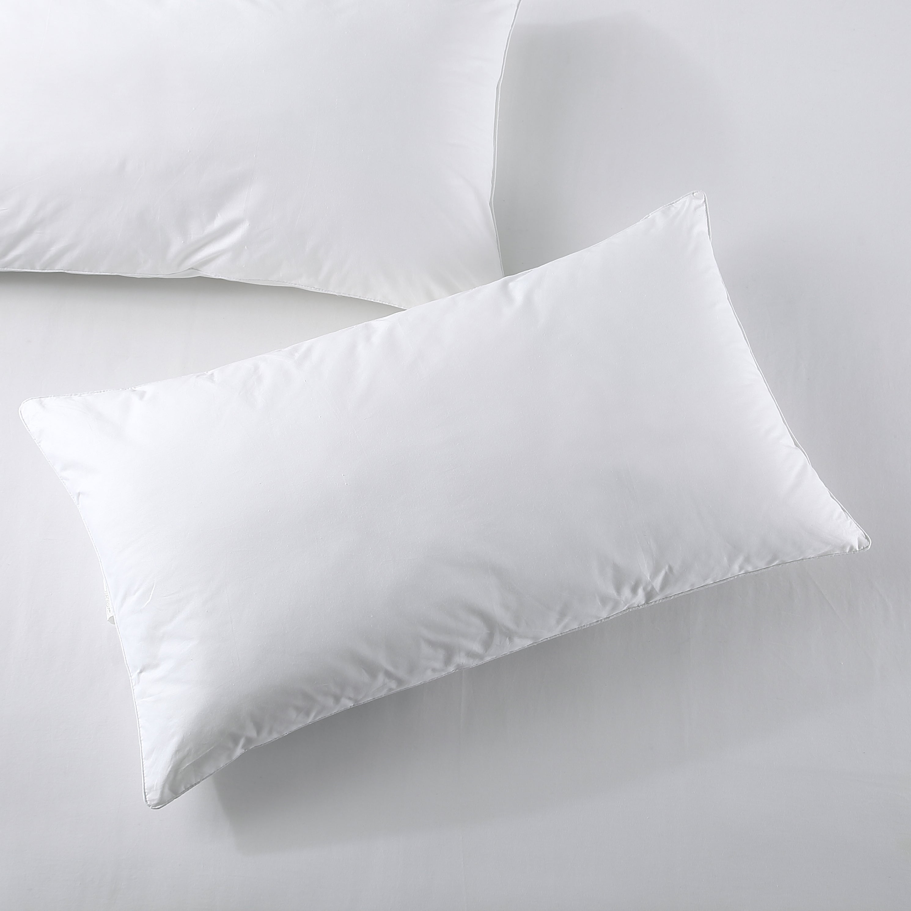Ergonomic Memory Foam Bed Pillows King Size Pillows Set of 2, Pillows for Sleeping,Polyester Microfiber Cover,Super Soft Set of 2(... - Decorative Throw Pillow Cushion for Sofa & Bed Detail