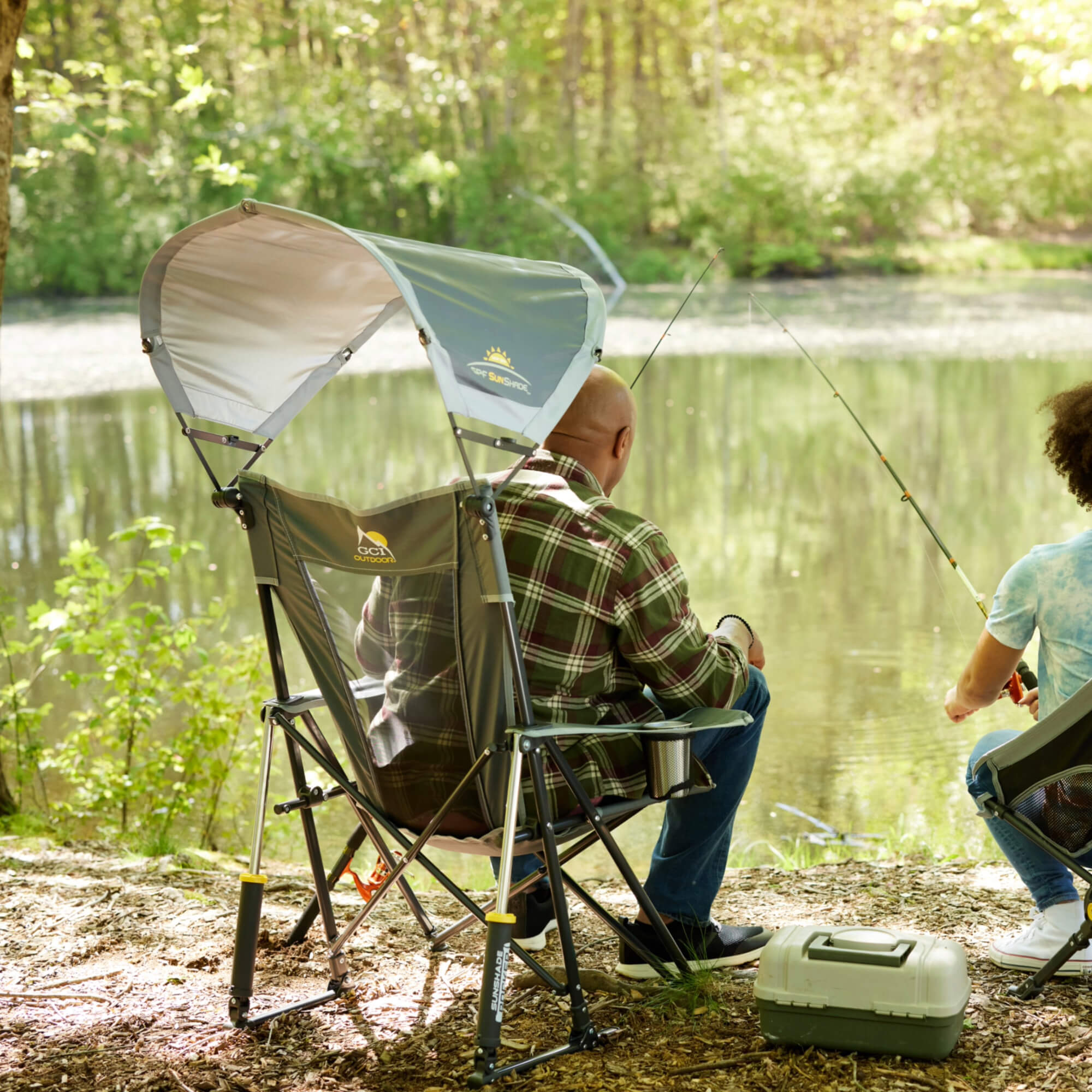 Premium All-Weather SunShade Rocker - Choice 550 - Patented Spring-Action Rocking Chair for Camping Detail