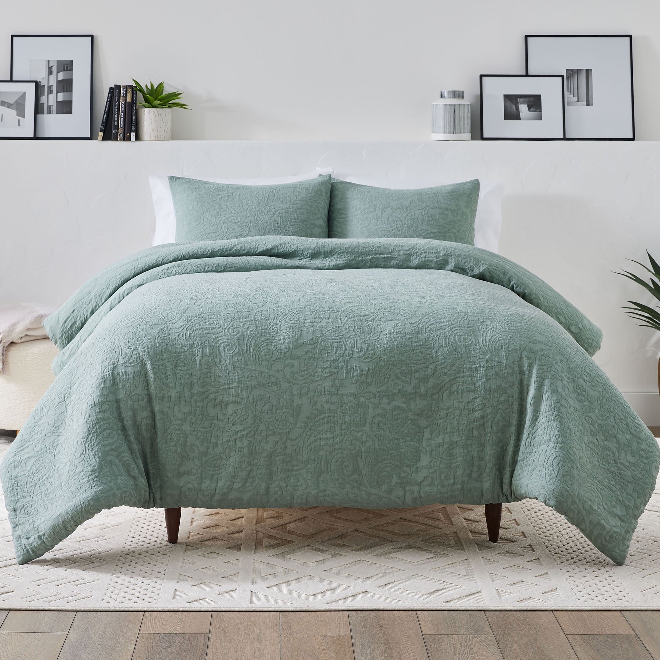 Luxurious Quilted 3-Piece Sage Floral Comforter Set, Full/Queen - All-Season Down Alternative Comforter Insert - Default Title