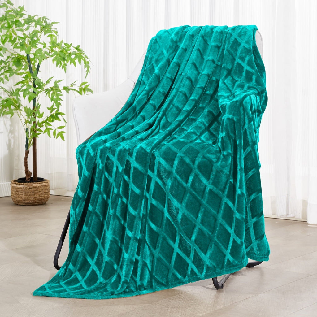 Lightweight Warm Large Soft Throw Blanket for Couch, 50x70 Inches Diamond Geometry Pattern Velvet Fleece Blanket, Cozy, Warm and Light... - Lightweight Plush Warm Blanket for All Seasons - Default Title