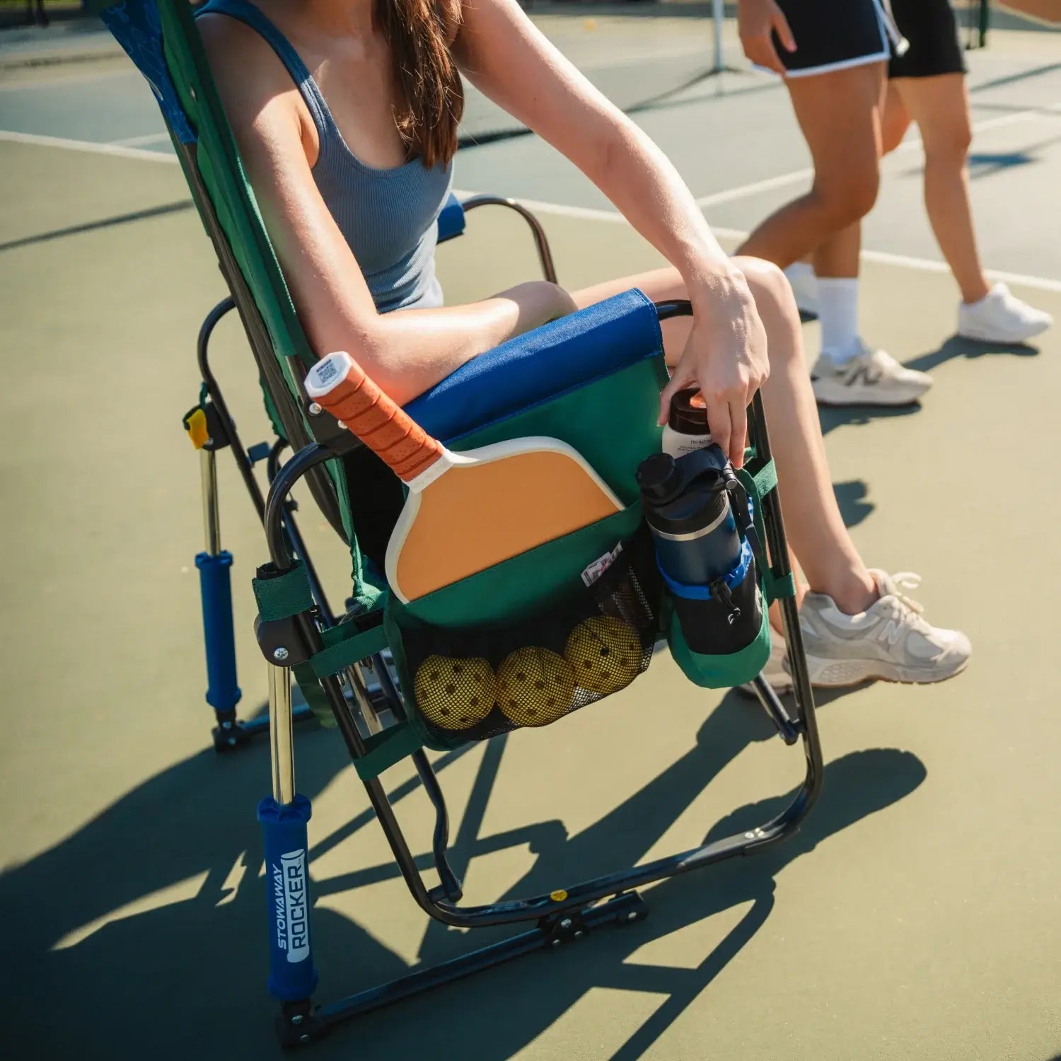 Smooth Motion Stowaway Rocker - Choice 794 - Heavy-Duty Kickback Rocker with Beverage Holder Detail