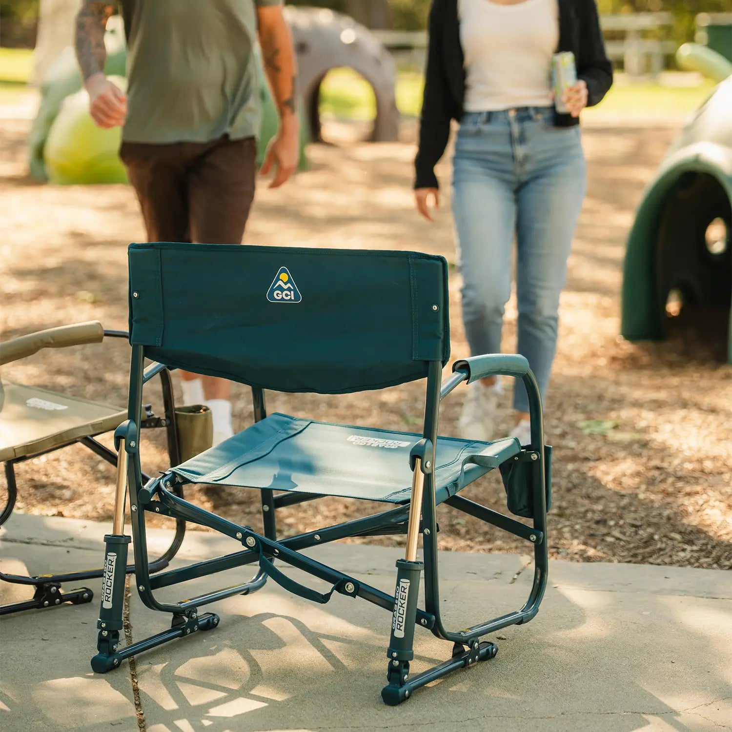 Luxury Camp Grab & Go Rocker - Choice 551 - Heavy-Duty Kickback Rocker with Beverage Holder Detail