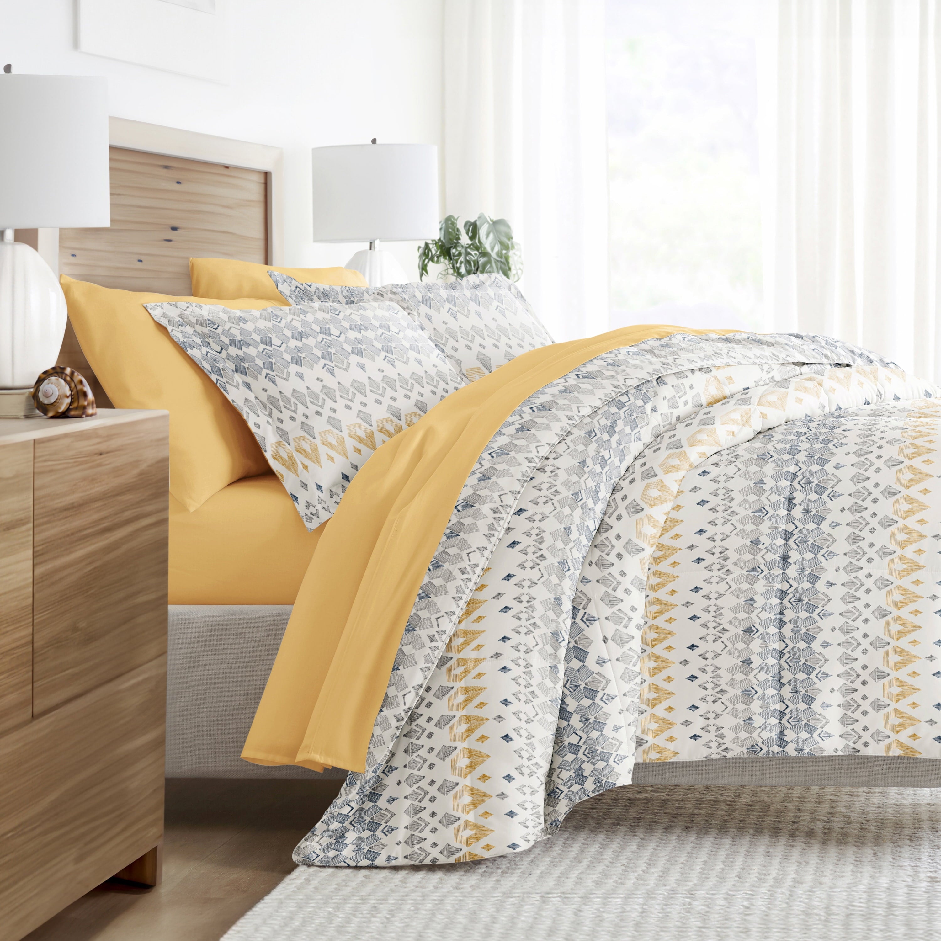 Heavyweight Warmth 7 Piece Bedding Bundle, Microfiber Patterned Comforter and Sheet Set, Queen - Hypoallergenic Ultra-Fluffy Quilt for Winter - Default Title