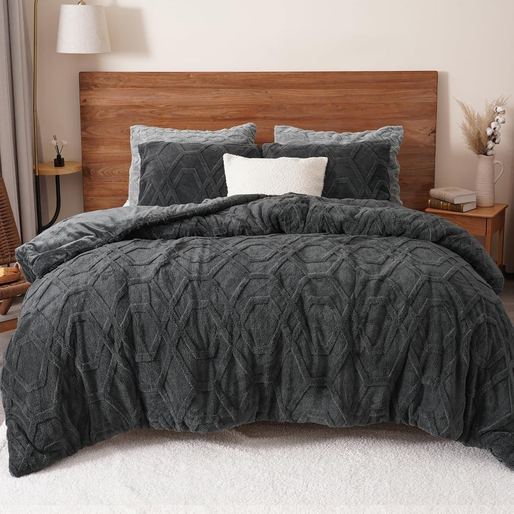 Fluffy Down Alternative Warm Sherpa Fleece Queen Comforter Set, 3D Tufted Fluffy Dark Grey Bedding for Winter, Soft 3 Pieces Shaggy Bed Set, ... - Luxurious Quilted Duvet Cover Set - Default Title