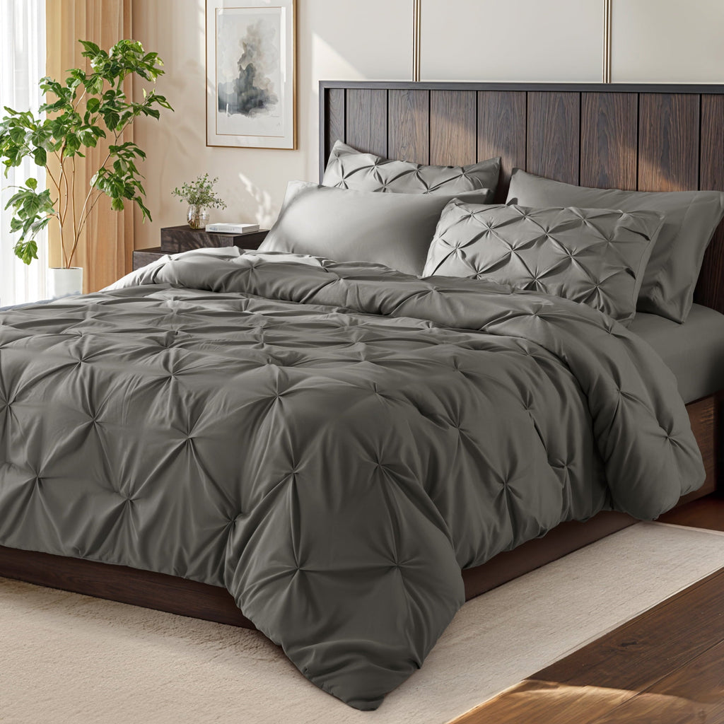 Luxurious Quilted Queen Comforter Set, 7 Pieces Bedding Sets for All Season, Bed in a Bag with Pleated Comforter - Flat Sheet & Fitted ... - Hypoallergenic Ultra-Fluffy Quilt for Winter - Default Title