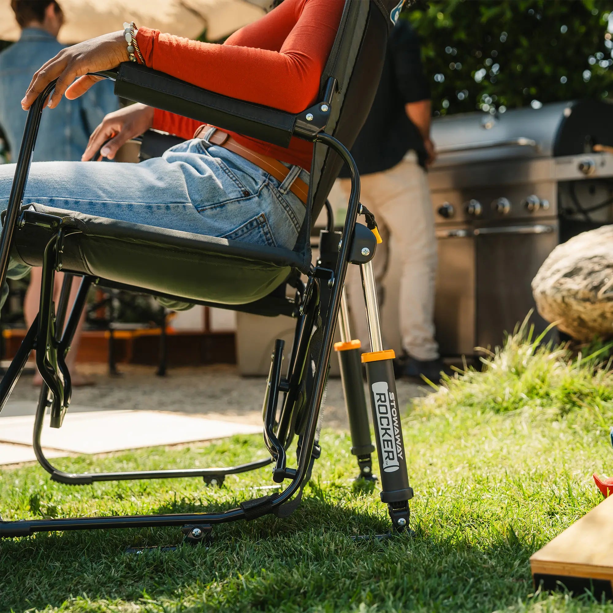 Smooth Motion Stowaway Rocker - Choice 794 - Heavy-Duty Kickback Rocker with Beverage Holder Detail