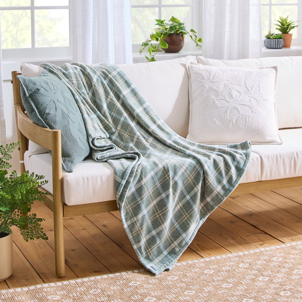 Cozy Fleece Woven Chenille Plaid Throw Blanket, Green River , 50x72 Inches - Lightweight Plush Warm Blanket for All Seasons - Default Title