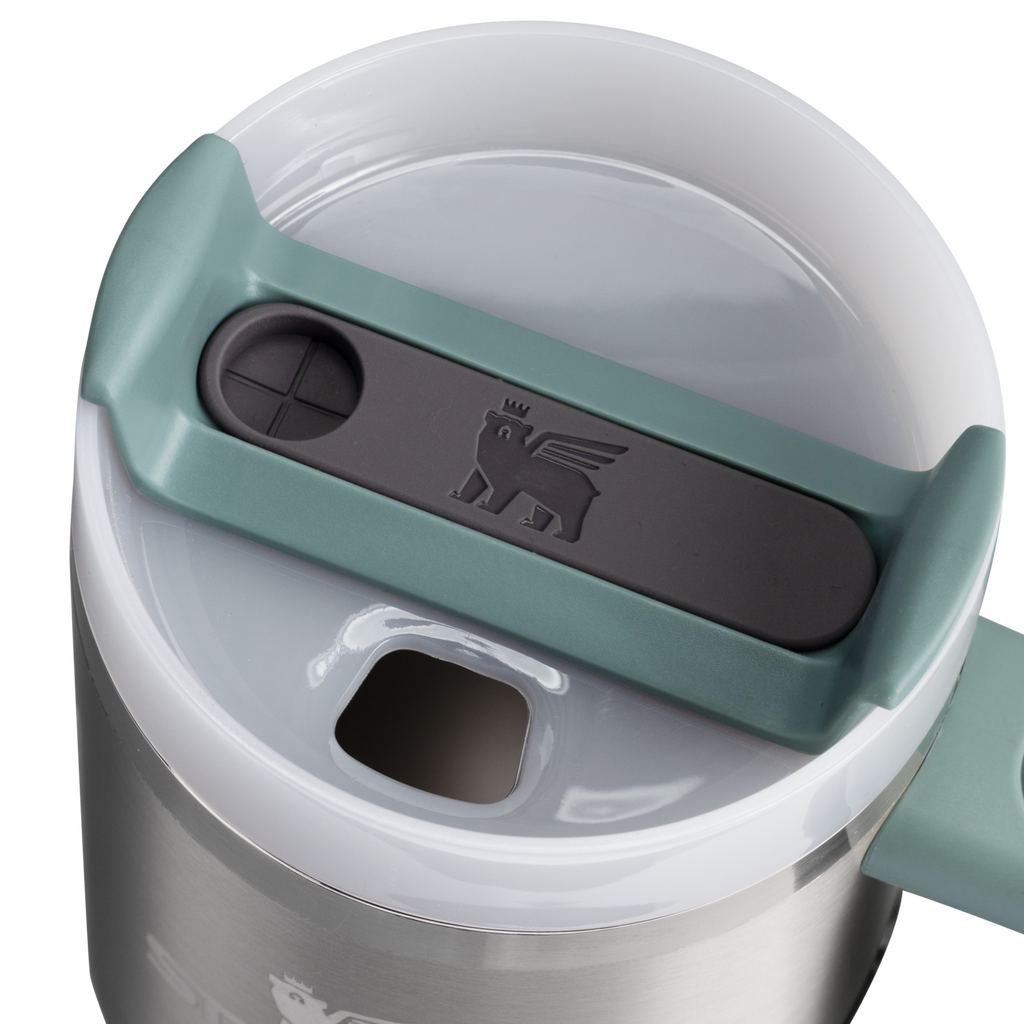 Double-Wall Vacuum The Quencher H2.O Flowstate Tumbler with Handle | Stanley Create D309N - Double-Wall Vacuum Insulated Travel Tumbler with Straw Detail